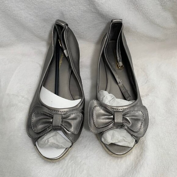NWOT Cloudwalkers Carol Size 11W gray silver bow detail ankle strap flats shoes - Picture 1 of 7